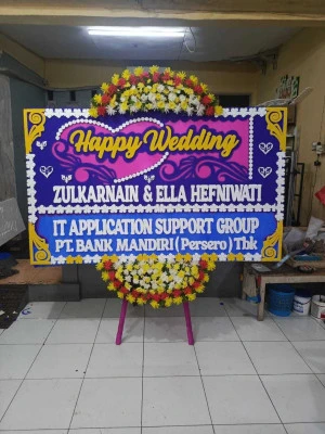 Papan Bunga di Pusat Kota Kupang